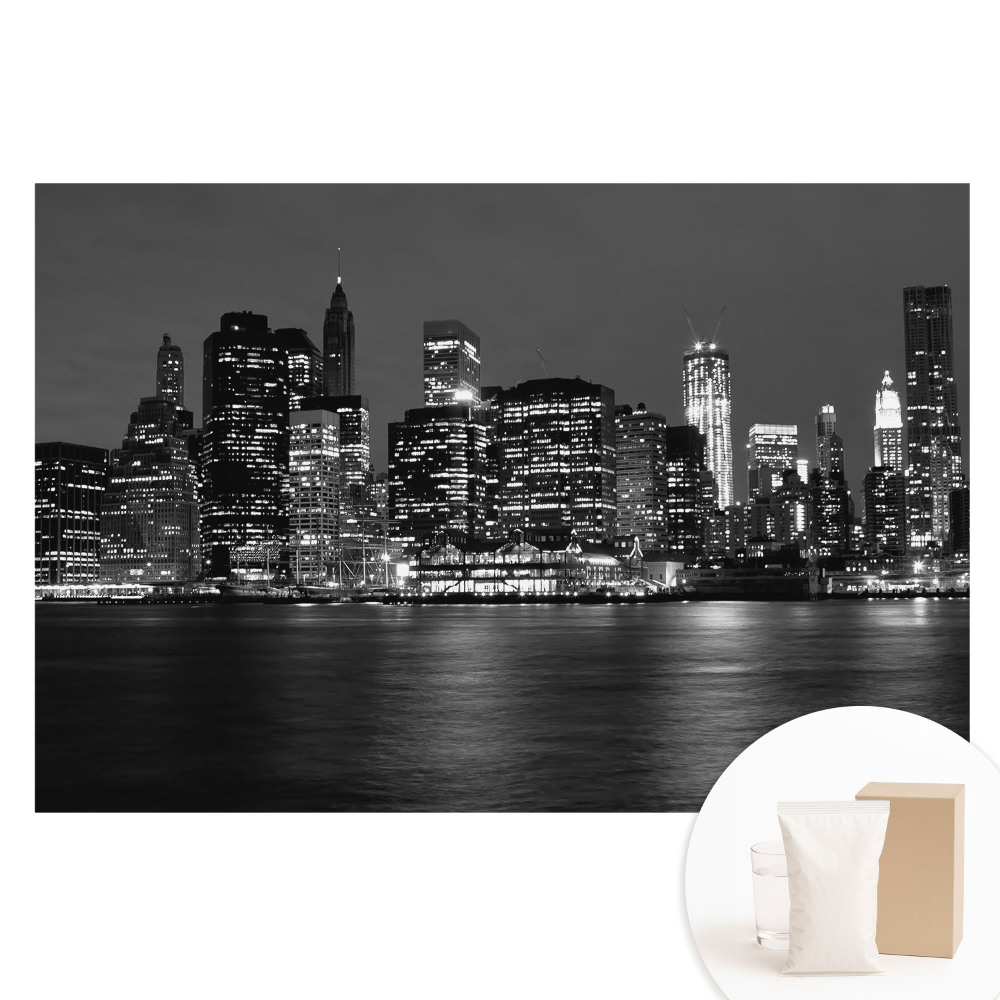 Tapet foto mare pentru perete Panoramă a orașului noaptea cu reflexie în apă