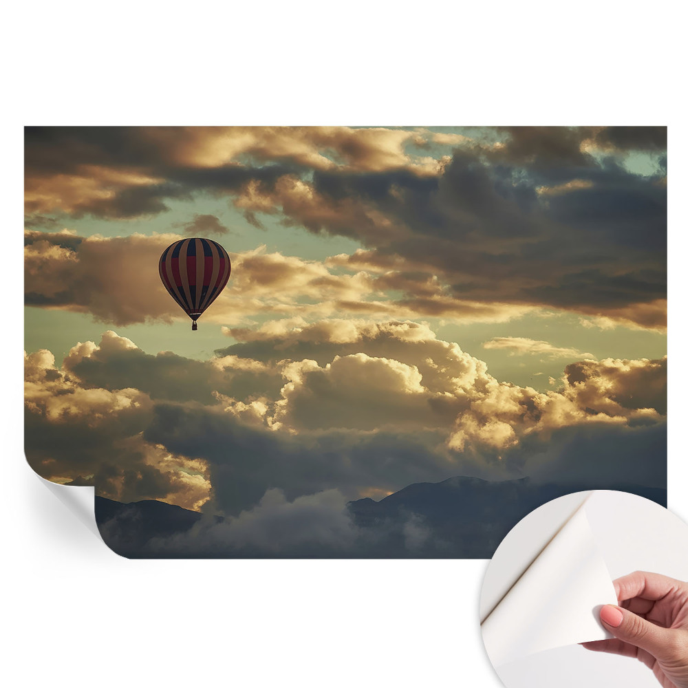 Fototapet modern pentru sufragerie Balon în nori