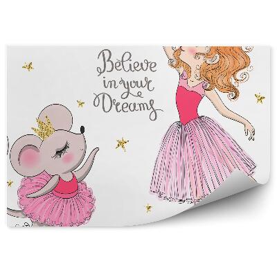 Fototapet Prințesa șoarece vede o balerină aurie care dansează