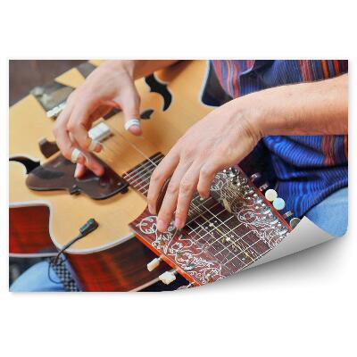 Fototapet vintage Muzician De Stradă Cântă Instrument Cu Mâinile De Aproape
