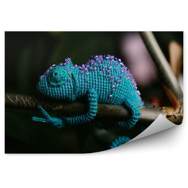 Fototapet Cameleon Tricotat Pe O Crenguță