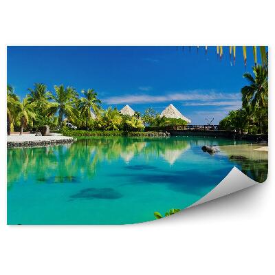 Decor fototapet Un Centru De Recreere Printre Vegetația Tropicală