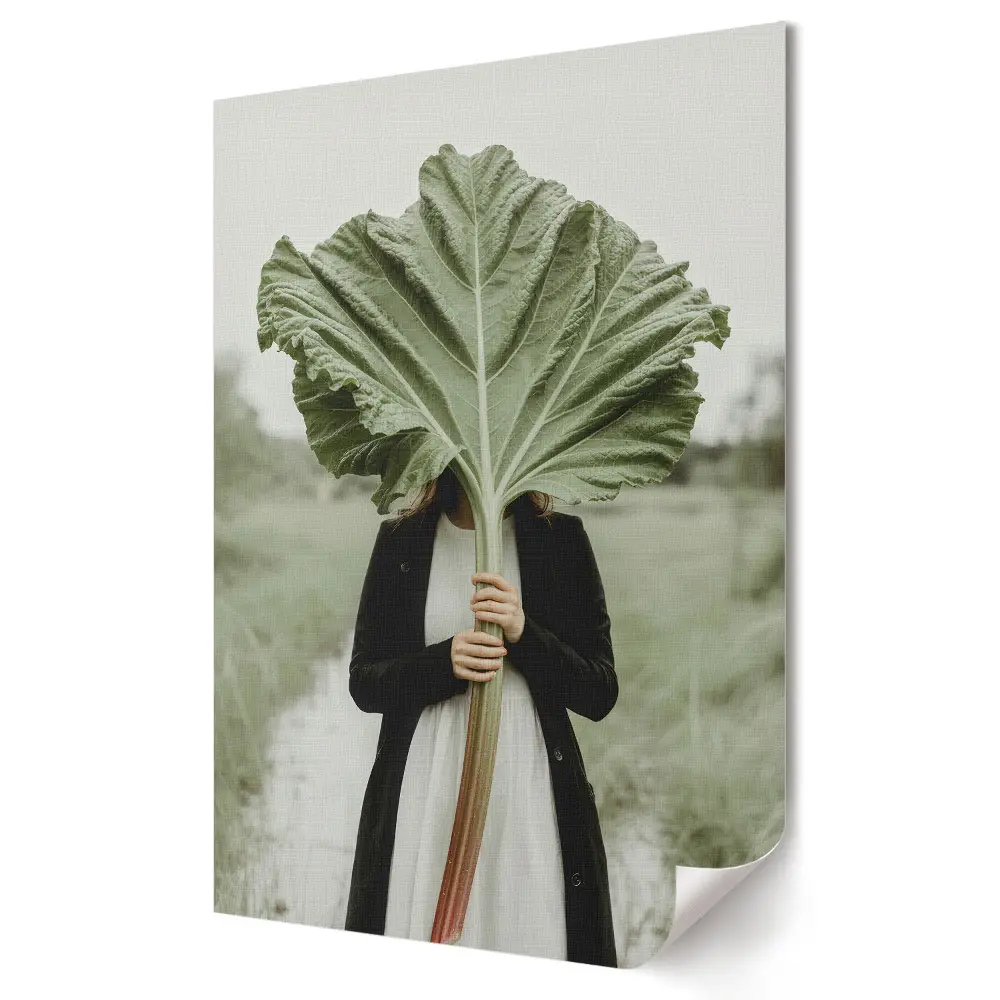 Poster decorativ Mascaradă naturală cu design de frunză ca față