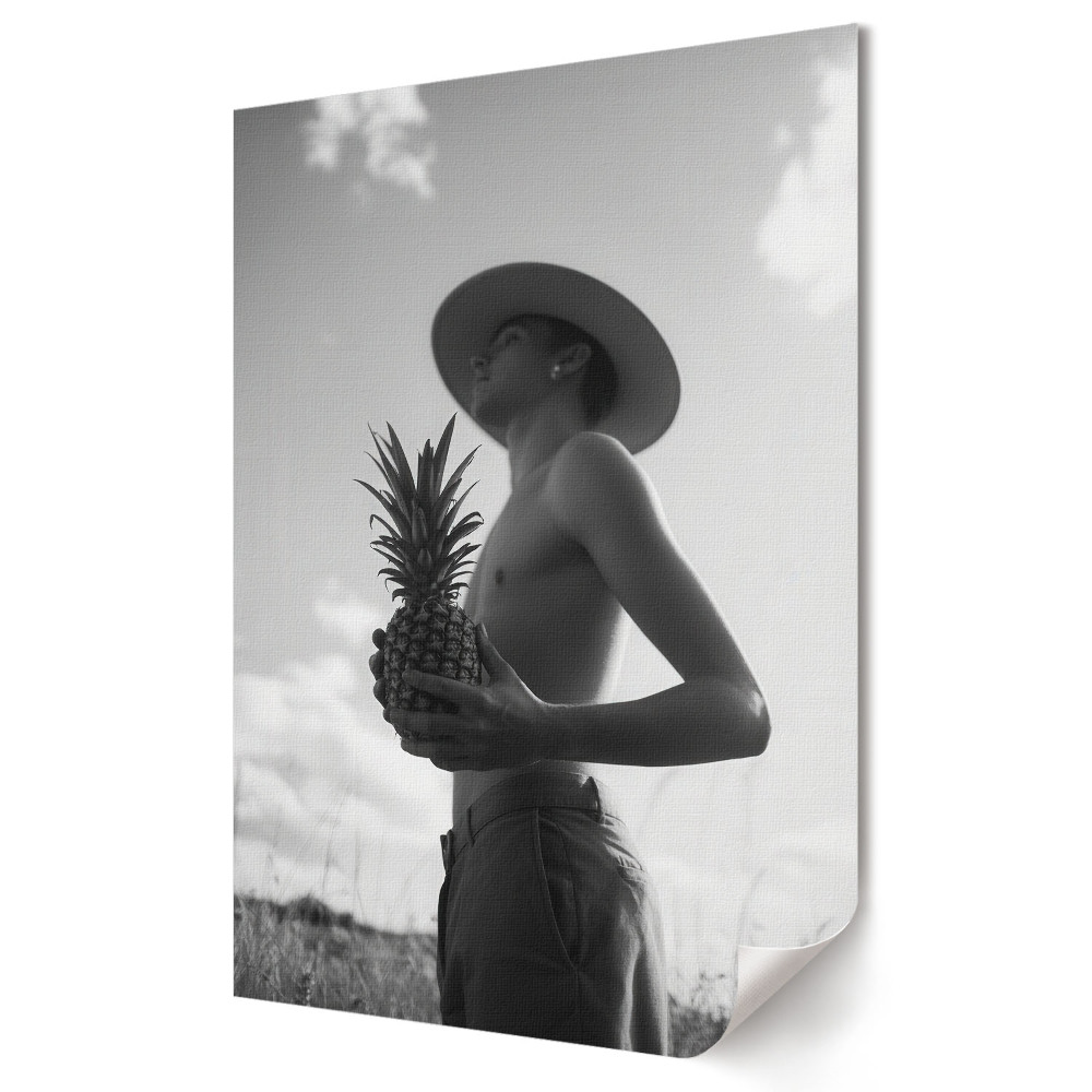 Grafică murală pe pânză Băiat cu ananas la soare