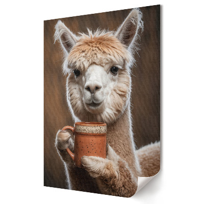 Poster decorativ Alpaca cu o ceașcă de cafea în mână