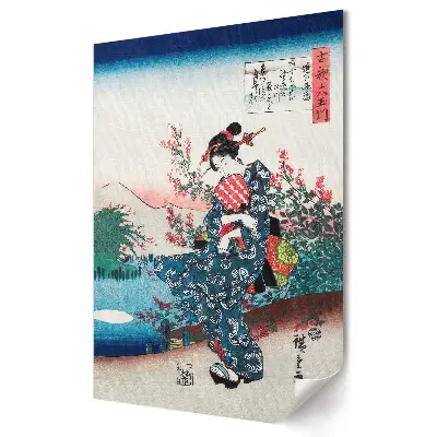 Tablou canvas reprezentând o femeie tradițională japoneză într-un peisaj