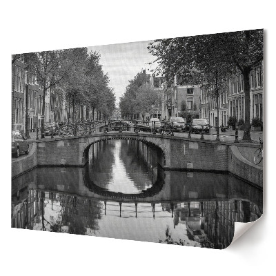 Poster de perete elegant Tăcerea în Amsterdamul alb-negru