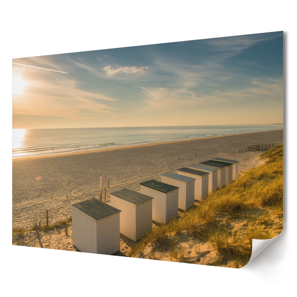 Poster stilat pentru living O dimineață liniștită pe plajă cu căsuțe
