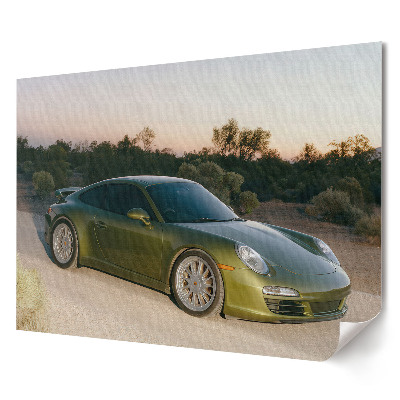Poster stilat pentru living Porsche verde pe un drum deșertic