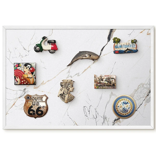 Panou magnetic înrămat cu design elegant în nuanțe de bej și gri