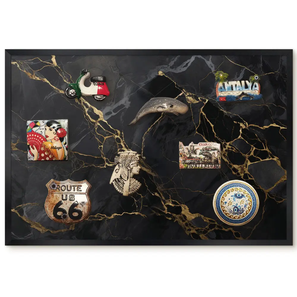 Panou magnetic înrămat cu model floral pe fundal închis