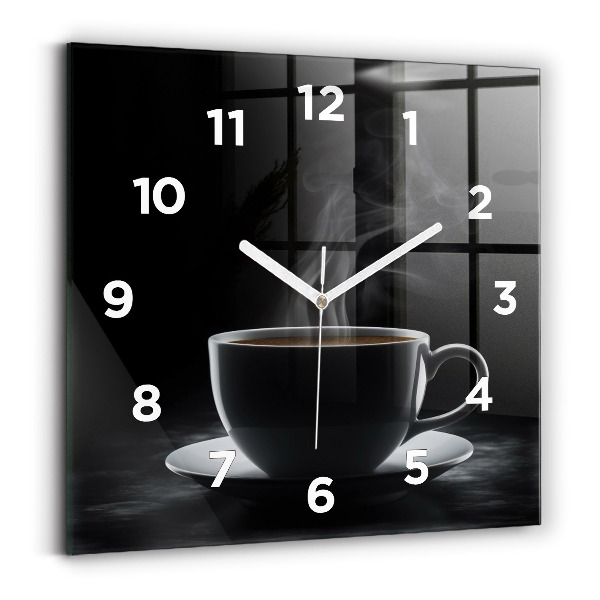 Ceas din sticlă pătrat O ceașcă de cafea neagră