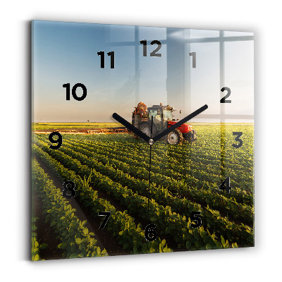 Ceas pătrat de perete din sticlă Tractor într-un câmp agricol