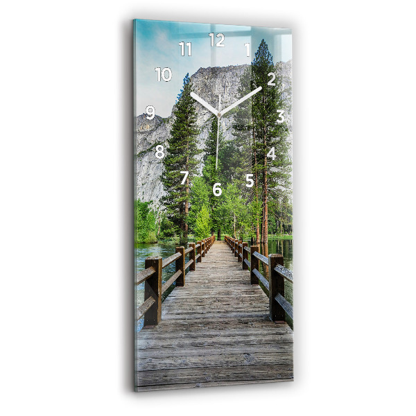 Ceas de sticlă pe perete vertical Pod De Lemn Yosemite