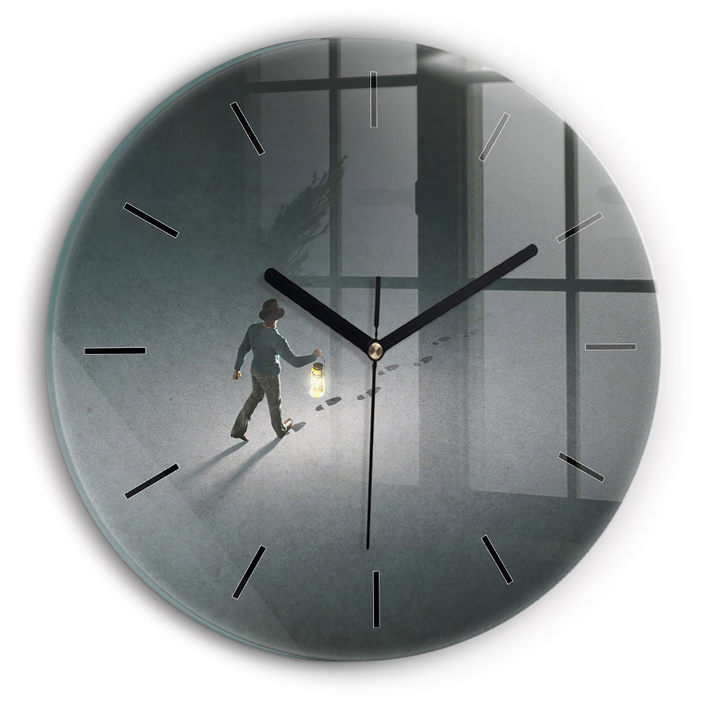 Un rătăcitor în întuneric Ceas rotund de perete din sticlă